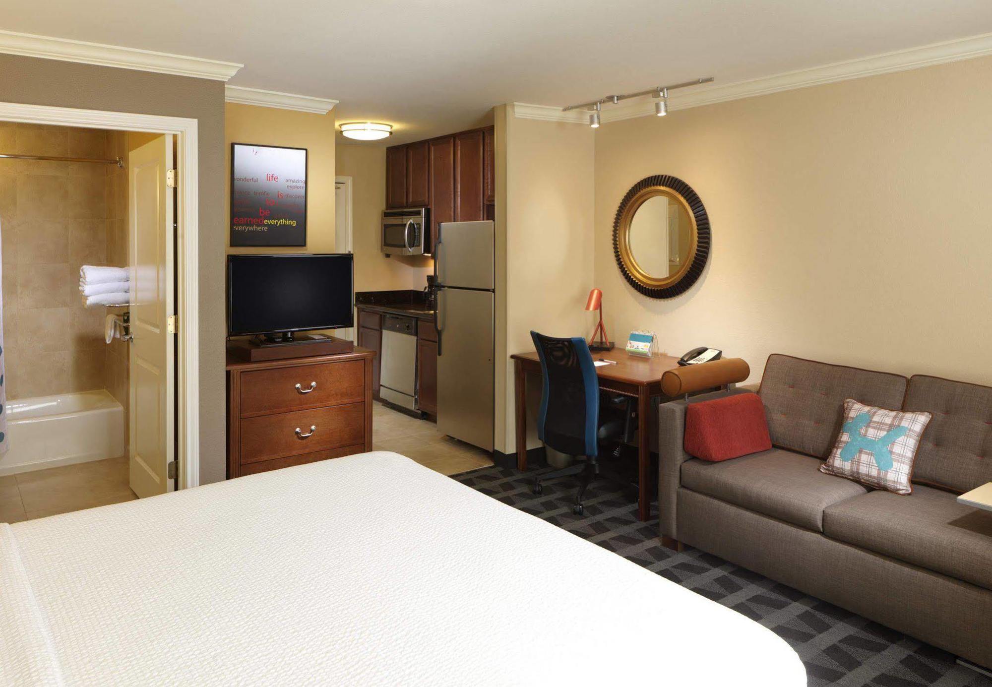 Towneplace Suites Houston North/Shenandoah Extérieur photo